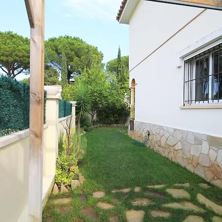 Amelia Villa L' Escala